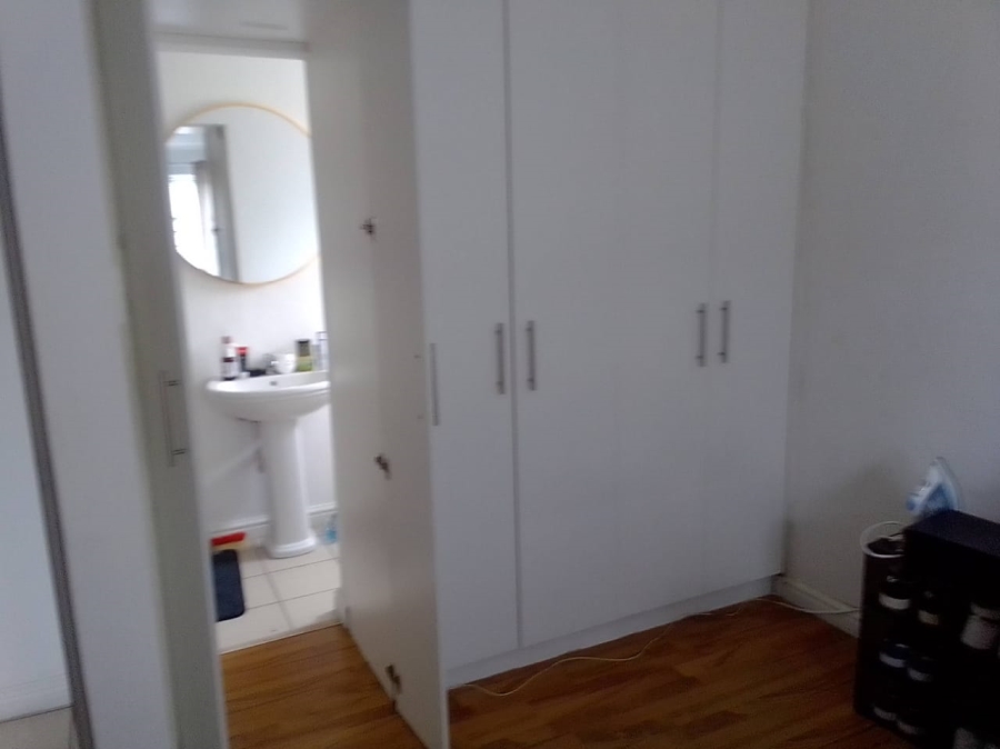 1 Bedroom Property for Sale in Salt River Western Cape